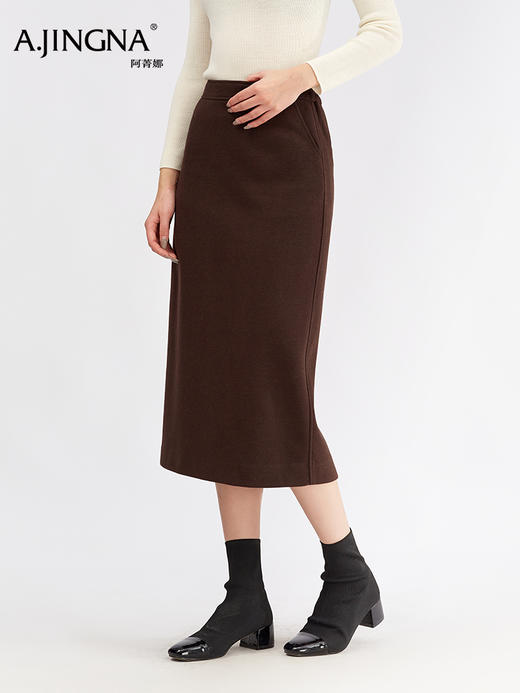 【开衩设计】阿菁娜冬季新款桑蚕骆驼绒半身裙后松紧腰侧插兜微A版显瘦开衩设计F30D213010 商品图5