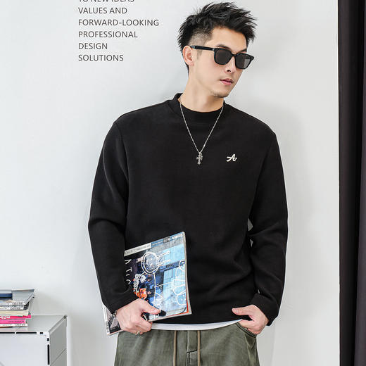 徐太浪【保暖混纺 字母刺绣】时尚长袖T恤男秋冬款内搭打底衫上衣 商品图1