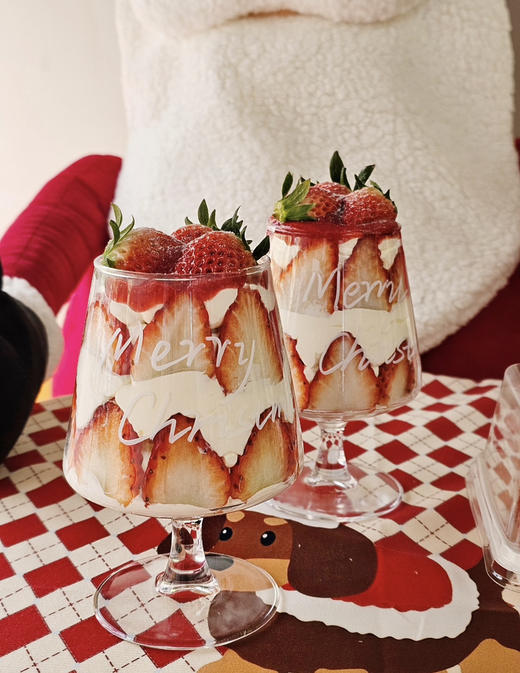 跨年蛋糕草莓杯 商品图3