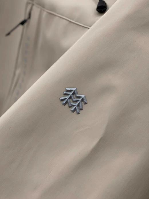 D120201户外防水防风透湿男女中量连帽运动羽绒服外套 商品图13