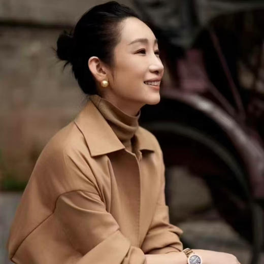 【金珠耳钉限量福利团】12.9mm 正圆 面无暇 侧背面微瑕 ji强光浓金 商品图5