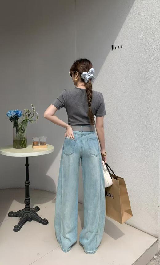 <曾小咸推荐>新品特价秒杀 卖完下架不再补 分割线弯刀阔腿牛仔裤 日常169 特价89.99  ！！【预售款，预计3-15天发货】 商品图3