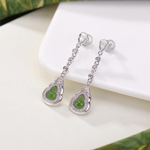 【福禄降临】天然和田玉S925纯银碧玉葫芦福禄耳钉【CW-ED04119】 商品图2