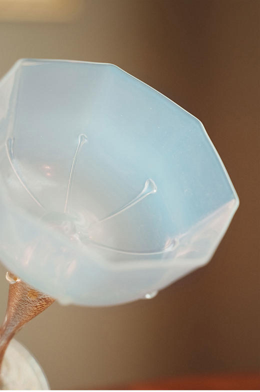 【已售】独角鹿西洋古董20世纪初意大利出品点金工艺装饰奶白色香槟杯（5件） 商品图5