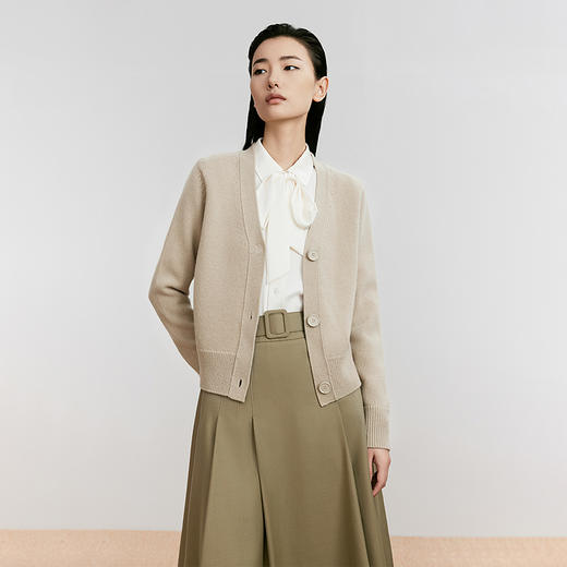 多规格上衣 商品图0