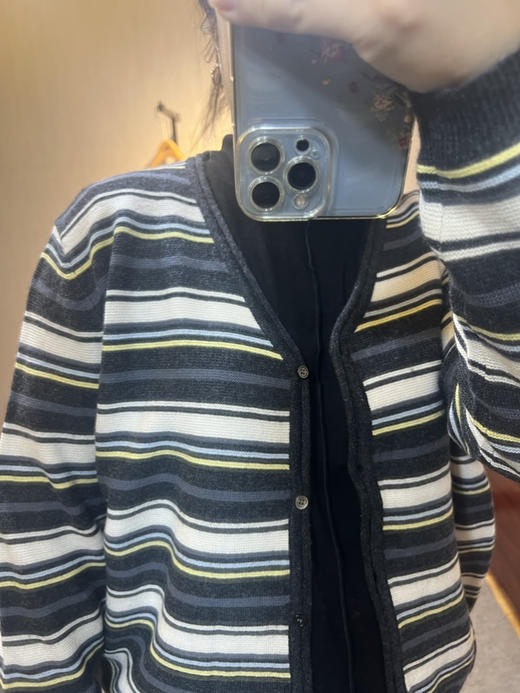 【推荐款显瘦】水淼2025冬新款休闲简约大气毛织条纹羊毛开衫1498 商品图3