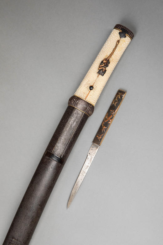 独角鹿西洋古董1603-1868年代日本江户时期出品东方瑞兽主题铜鎏金银精雕装饰漆木刀鞘及鲛皮手柄胁差 配小刃 商品图6