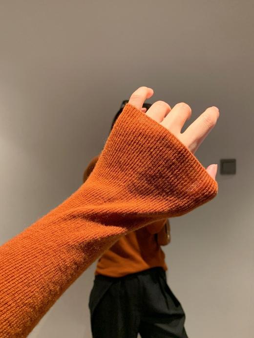 M记V领羊毛打底针织衫均码 商品图3