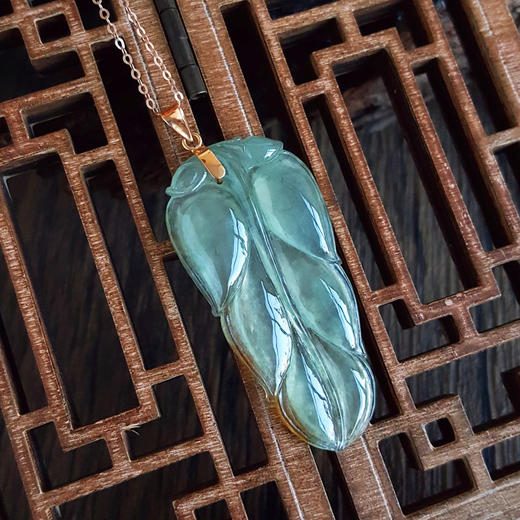 【天然正品】A货翡翠AU750玫瑰金镶天然细腻冰种飘黄叶子（金枝玉叶）翡翠吊坠项链47.5*20.5*3.8MM（皆取最大值）链长：45CM（长度可调节）女士280325AH31特价 商品图2