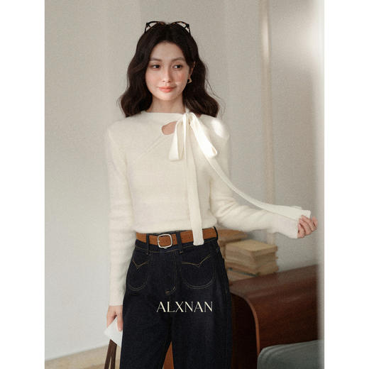 鹿向南「春起冬末」法式杏色针织衫女秋冬设计感修身显瘦打底毛衣 商品图3