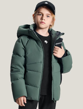 DST男童光转热科技运动连帽羽绒服120202