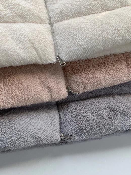 D120229新款防风保暖立领设计针织拼接羽绒服外套女 商品图12