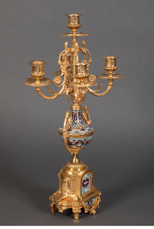 独角鹿西洋古董19世纪末德国出品新古典主义风格铜鎏金精雕镶嵌錾胎珐琅座钟烛台三件套 商品图8