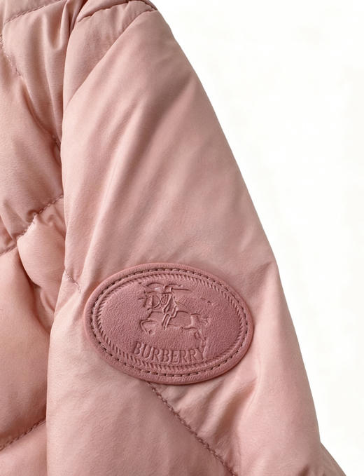 女士连帽绗缝蓬松鹅绒羽绒服。  黑色 粉色。自己备注号码 商品图8