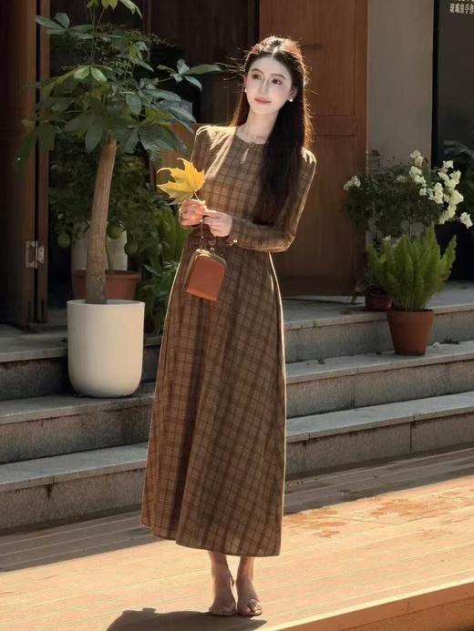 法式复古琥珀流光风棕色格纹腰带连衣裙子圆领 商品图1