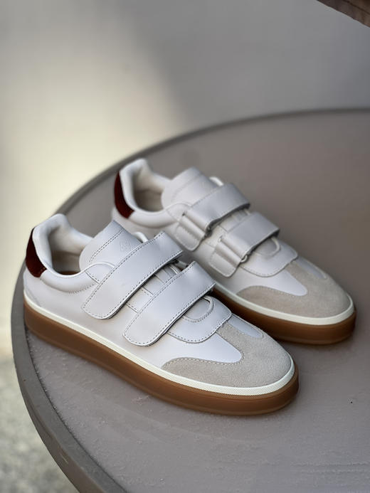 原价599 仅剩37码亏清 lp低帮魔术贴暴走休闲鞋 包装齐全 炒鸡舒适 很准码 36.5码能穿37 商品图1