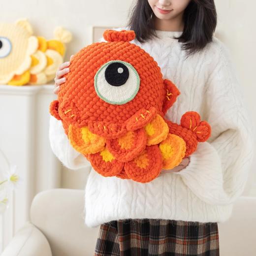 苏苏姐家年年有余抱枕手工diy编织钩针胖胖云毛线团自制抱枕材料包 商品图1