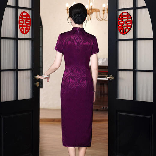 醋酸提花紫色妈妈婚宴旗袍女中式年轻修身2025新款喜婆婆礼服0635 商品图3