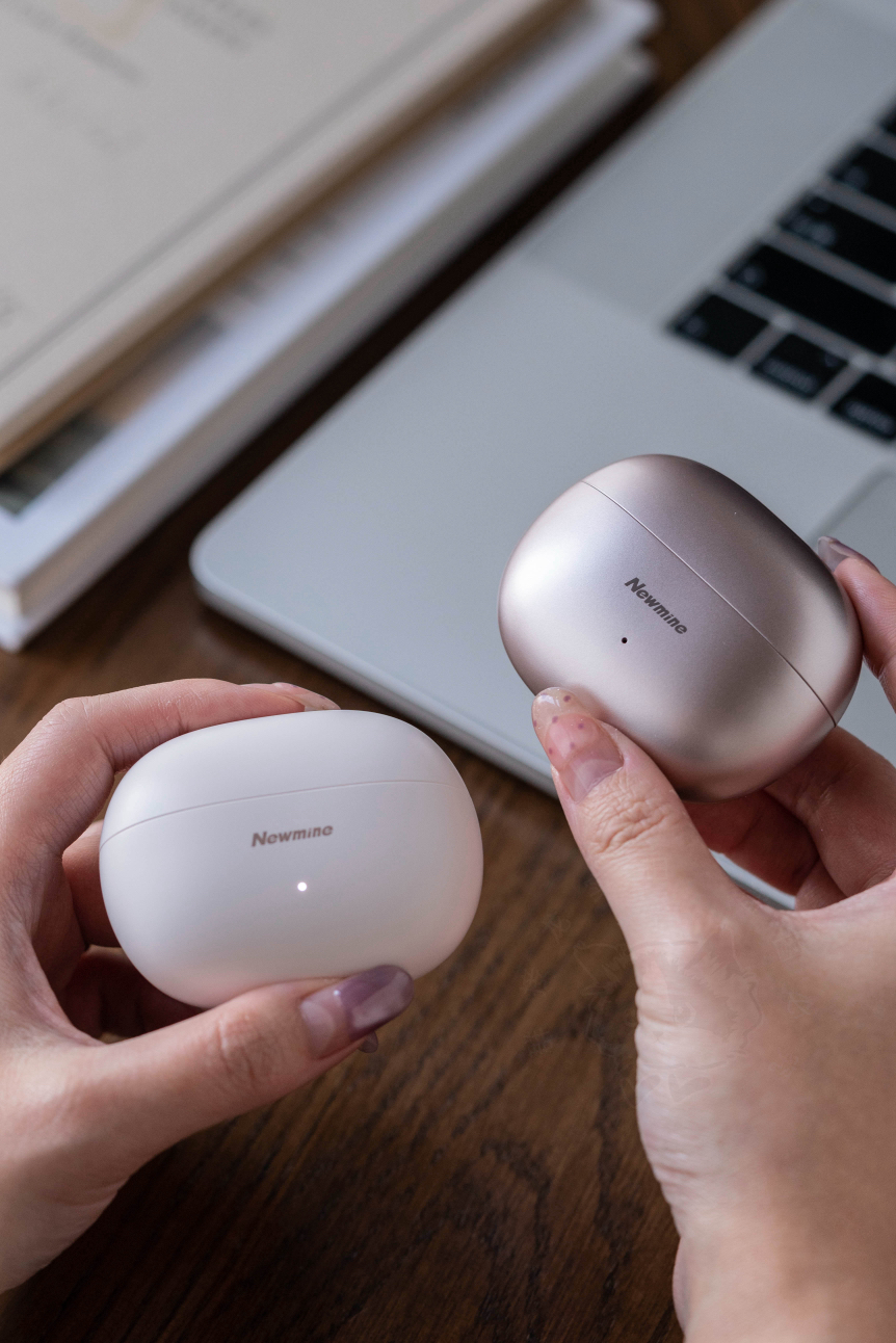坏了直接换新❗99拿下千元级AI智能耳机 ——搭载小度5.0❗【Newmine纽曼S7 AI耳夹耳机】  ✅三大AI引擎赋能——文心、豆包、Deepseek  ✅随听、随说、随翻译