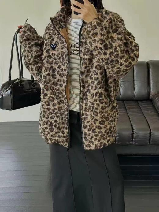 D120206复古街头感毛绒豹纹拉链外套男女同款 商品图8