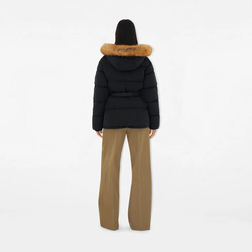 BURBERRY 巴宝莉 女士“B”字徽章尼龙连帽羽绒服 黑色 8096910 C1307 商品图4