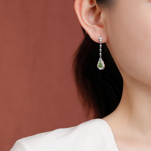 【福禄降临】天然和田玉S925纯银碧玉葫芦福禄耳钉【CW-ED04119】 商品图3