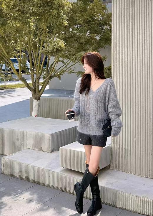 D120225冬季老钱风亮片羊毛毛呢高腰A字加厚短裤 商品图3