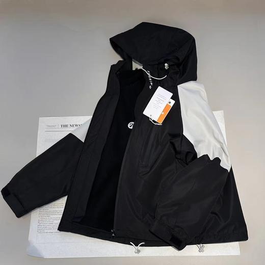 D120212内里珊瑚绒轻盈保暖冲锋衣外套男女宝宝款 商品图5