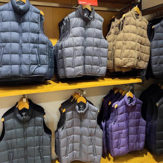 男装女装空气棉服背心！便携式保暖立领马甲无袖坎肩外套！ 商品图0