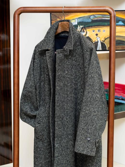 Atelier Lavoro 灰色人字纹巴尔马肯大衣 商品图1