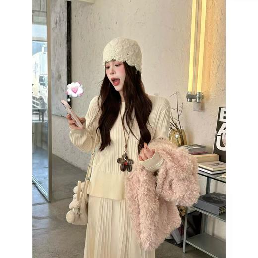 25AW上新 甜甜同款【慵懒纸片人】软糯毛衣针织上衣+大A版遮肉半身裙 商品图2