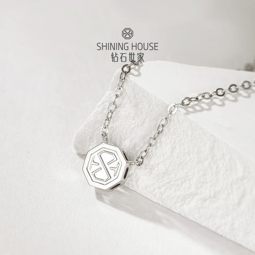 【甄选钻饰】【专享】钻石世家明星同款星辰系列18k金钻石项链 八边形设计感锁骨链新品 商品图7