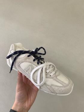 女款联名款运动鞋hu017