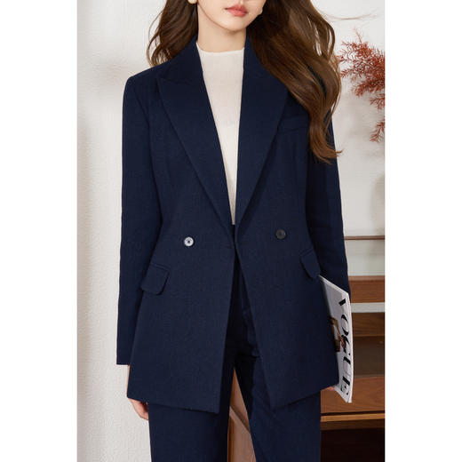 米思阳2025冬新品高级感通勤OL职业羊毛西装外套+高腰直筒阔腿西裤两件套装（单拍）附赠本布设计感腰带5458 商品图5