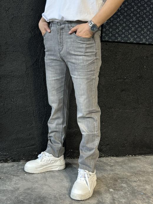 杰ni亚男士牛仔裤 商品图3