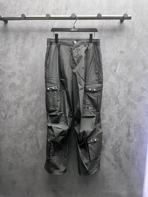 安踏王一博同款梭织休闲长裤152538503V 商品图0