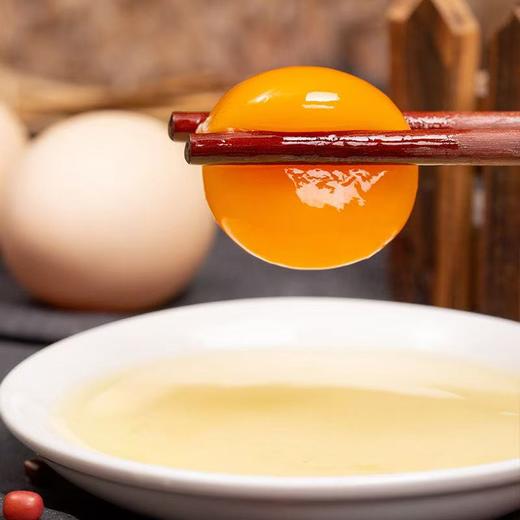 西林县中草药土鸡蛋20枚 商品图1