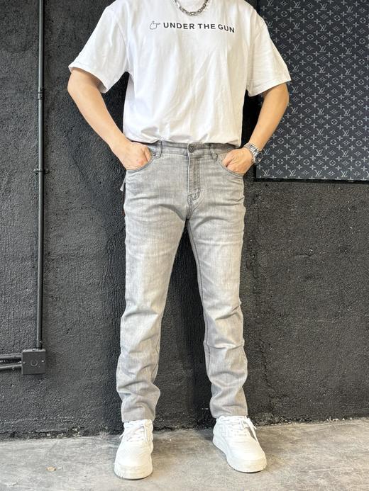 杰ni亚男士牛仔裤 商品图5