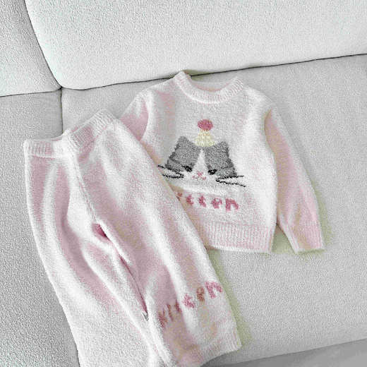 蕾蒂巴蒂【亲子款】BR乖乖狗冬款加厚半边绒儿童亲子装家居服 宝宝套头睡衣套装 保暖幼童大人大童男女童装 商品图0