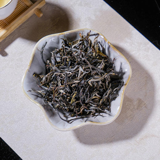 【5折】2025《倚邦》古树春茶 生茶散茶 180克/罐 商品图1