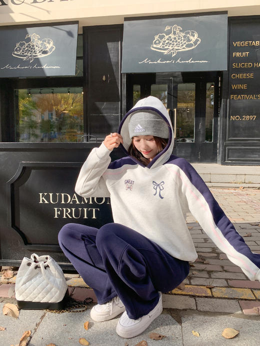 【169元任选2件】现货！撞色连帽加绒卫衣 商品图6