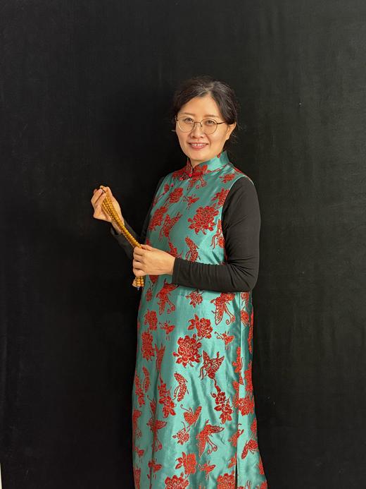 【茶服】蝶恋花背心裙/织锦/立体花纹/A版/对梨形身材非常友好/小批量定制/5件成团/不支持退换货，介意慎拍 商品图2