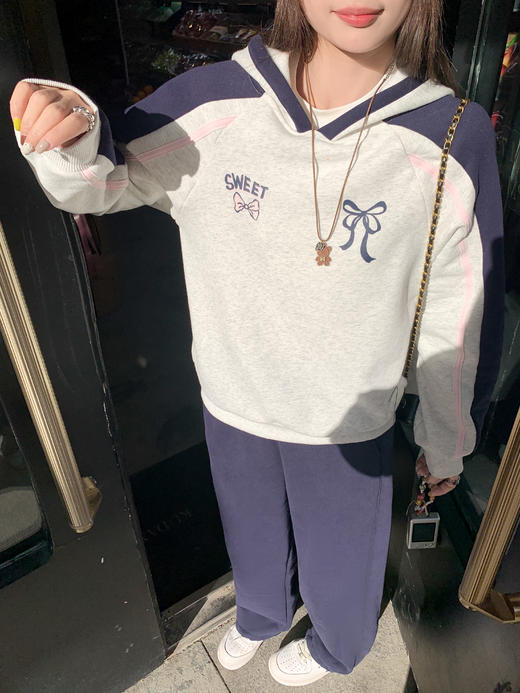 【169元任选2件】现货！撞色连帽加绒卫衣 商品图8