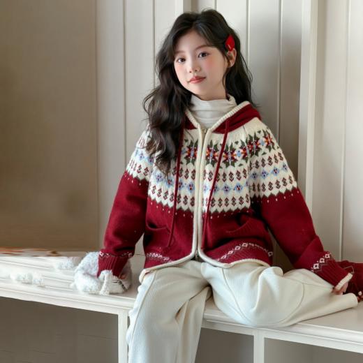 叮🔔🎄圣诞新年限定战袍来啦‼️【圣诞浆果费尔岛连帽针织开衫6085】🎄提前把圣诞穿在身上 chao级洋气，今天超多新款买到你过瘾😎王子公主请安心过节 商品图5