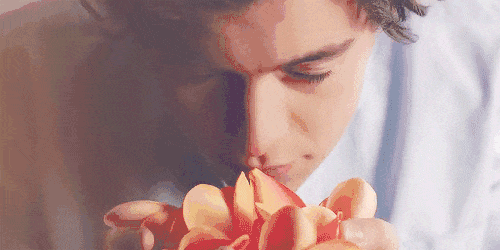 阔腿裤过时了！今年靠它过冬，一条抵 10 条，又暖又瘦！