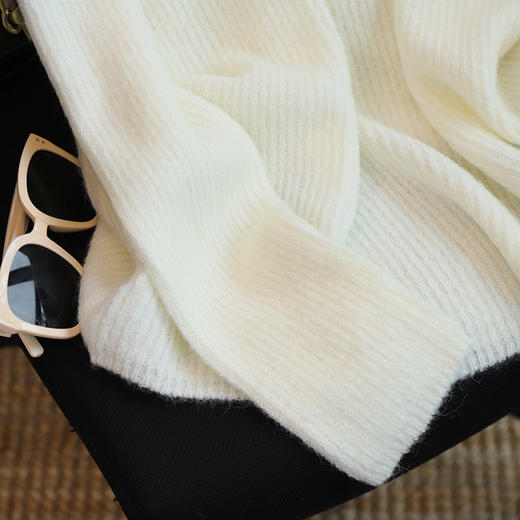 马海毛宽松版型V领套头衫 商品图2