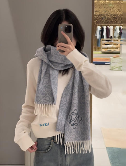 罗意威 2025最新款最火围巾  Anagram披肩（DSX） 商品图4