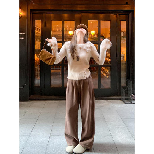 <曾小咸推荐>3.23现货秒杀 ！微信超特价！ 韩系立体花朵毛针织衫 日常199.99 立减110 秒杀89.99！！ 商品图4