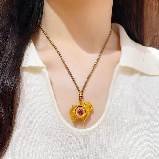 【周大金品牌古法沙金转运项链SS507】✅新中式非遗花丝，古法的醇厚感真的好喜欢 ✅秉承纯正古法制金工艺，将沙金完美打造出至臻至美的造型-PWJCY 商品图6