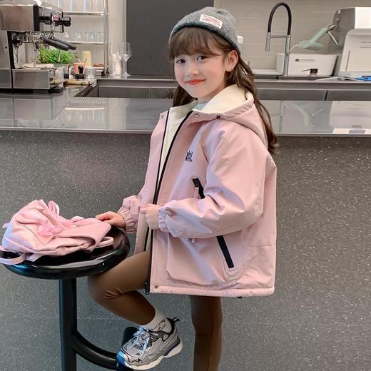 女童秋装外套2025新款儿童洋气女孩秋冬两面穿加绒加厚字母冲锋衣 商品图2